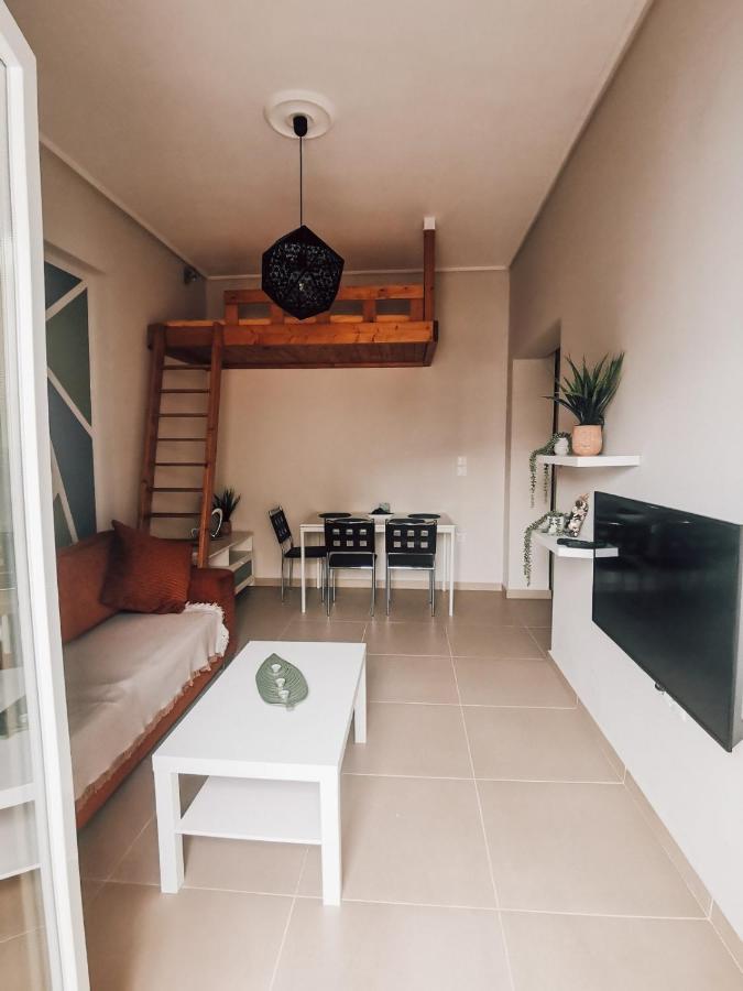Efrosini'S By The Sea Apartment Chalkís Eksteriør bilde