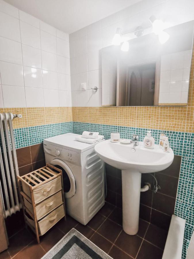 Efrosini'S By The Sea Apartment Chalkís Eksteriør bilde